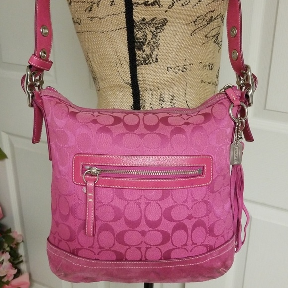 Coach Handbags - Coach Crossbody Signature Bag